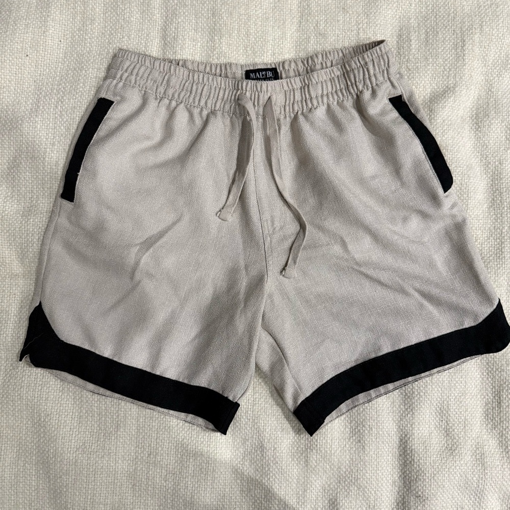 Matix Men's Tan and Black Athletic Shorts